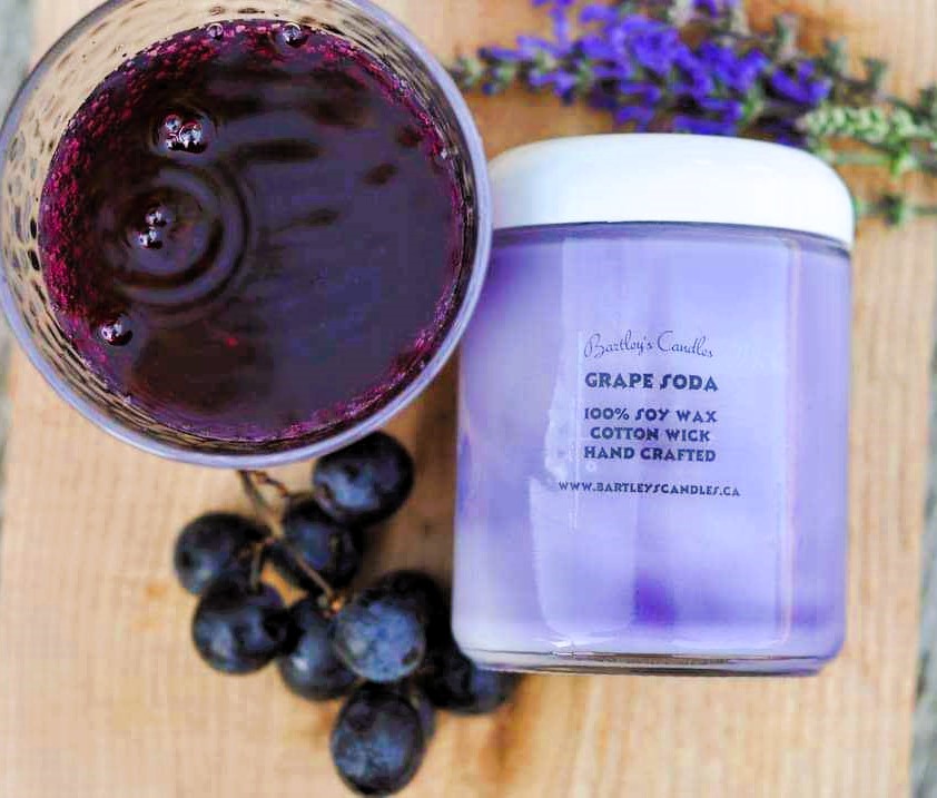 Grape Soda 8oz Scented candle. Grape aromatherapy candle. Great gift idea.